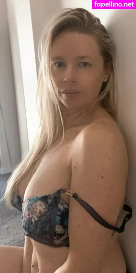 Dvpgirlnextdoorxxx OnlyFans Thumbnail #Wp4OO0HnOo
