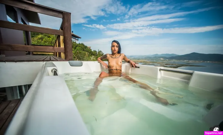 Dwwg OnlyFans Thumbnail #c18RMgnlbT