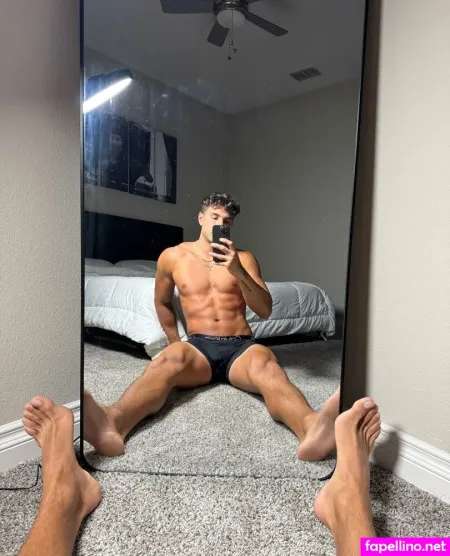 Dylan Nichols13 OnlyFans Thumbnail #EgPLyzwJlt