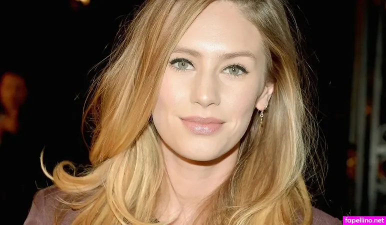 Dylan Penn OnlyFans Thumbnail #3XbNiIKxB8