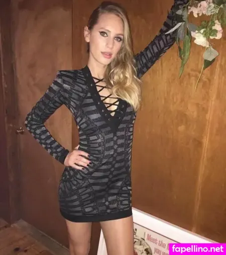 Dylan Penn OnlyFans Thumbnail #4Qe6lhqWI9