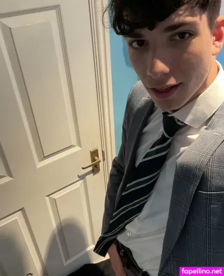 Dylan The Twink OnlyFans Thumbnail #ZU2d9tQbV2