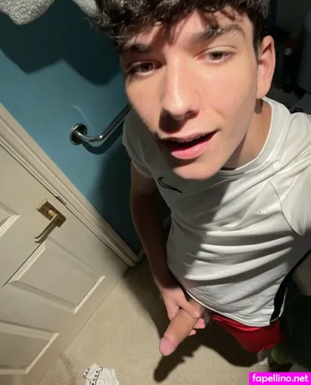 Dylan The Twink OnlyFans Thumbnail #s5HKpklwfy