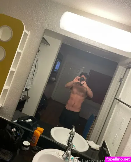 Dzinya OnlyFans Thumbnail #KTnG32tInD