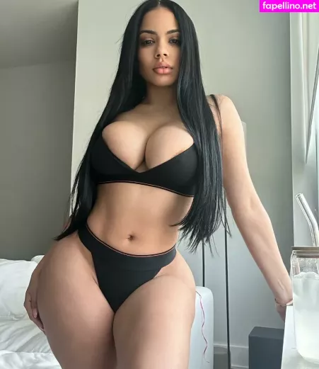 E Dot OnlyFans Thumbnail #h2lapLUjC4