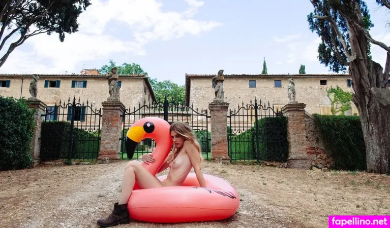 E Fletcher OnlyFans Thumbnail #poUCf8Atet