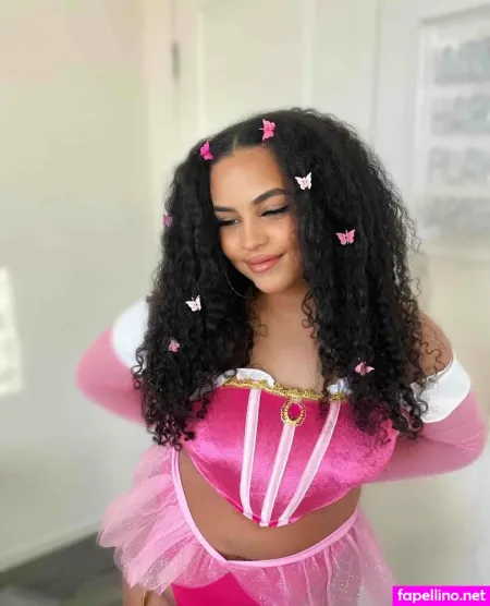 E Girlfriend OnlyFans Thumbnail #slomeSIXE5