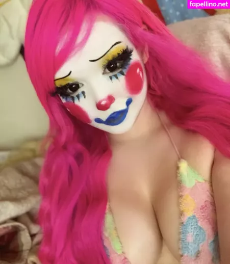 E Hug OnlyFans Thumbnail #WIEiAVLkEI