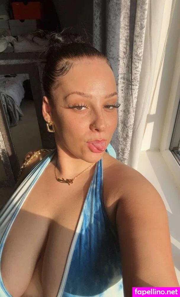 Ellielea, e.laa_4 Nude Leaked OnlyFans Photo #4niGebZxJf