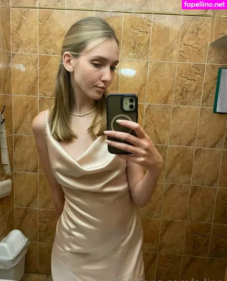 E Lina OnlyFans Thumbnail #NqboBASUrK