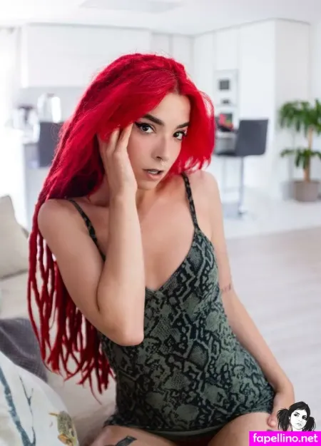 Earielmoon OnlyFans Thumbnail #tviXiLWsZY