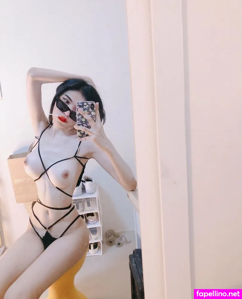 earn240541 Nude Leaked OnlyFans Photo #5XgE9ys7WN