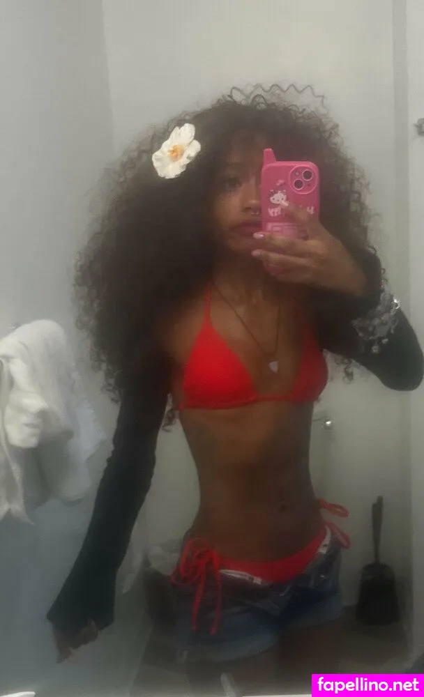 earth2lekessia, earth2vidz Nude Leaked OnlyFans Photo #0GTWyQ5gmf