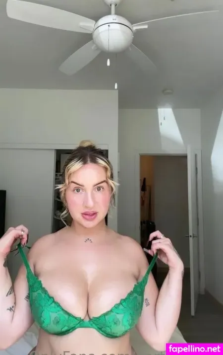 Earthiangel 4 OnlyFans Thumbnail #kMWqFrQvAL