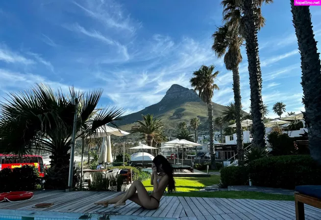 Earthlyalien OnlyFans Thumbnail #7JN8obCHKZ