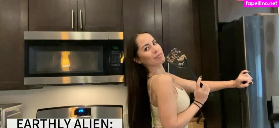 Earthlyalien OnlyFans Thumbnail #MVDzIR309I