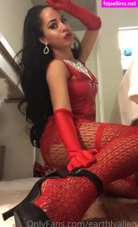 Earthlyalien OnlyFans Thumbnail #TffAGLtpPy