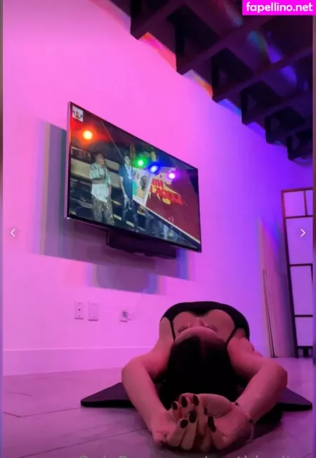 Earthlyalien OnlyFans Thumbnail #m9d6ExCnLs