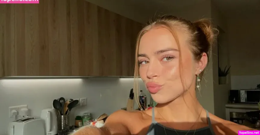 Eastahh OnlyFans Thumbnail #dphXRu1ylu