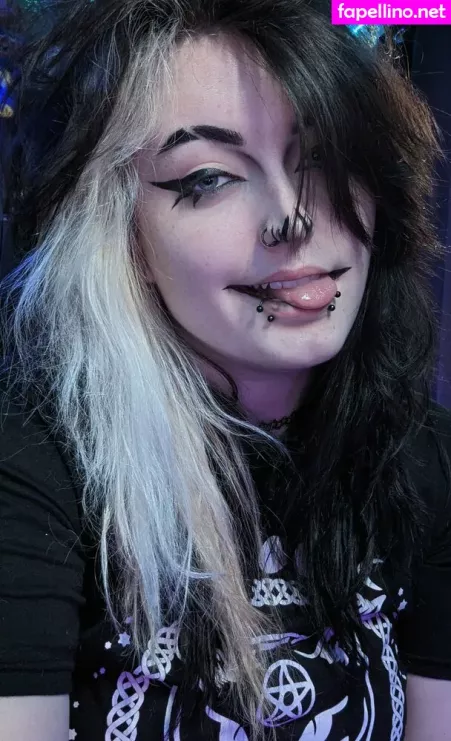 Easygoinggoth OnlyFans Thumbnail #HChRO71UXe