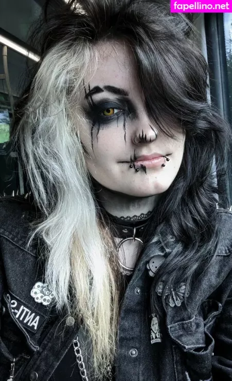 Easygoinggoth OnlyFans Thumbnail #NNLNq6cNCp