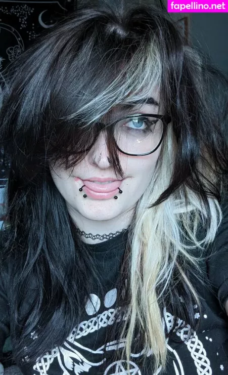 Easygoinggoth OnlyFans Thumbnail #aADh50zALW
