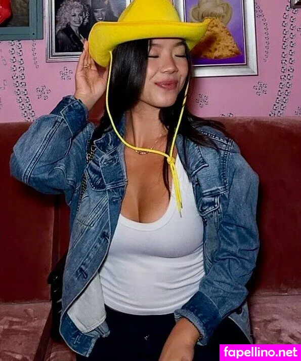 eatingalonediaries, khaleesi420eats Nude Leaked OnlyFans Photo #0kQYSJKKC9