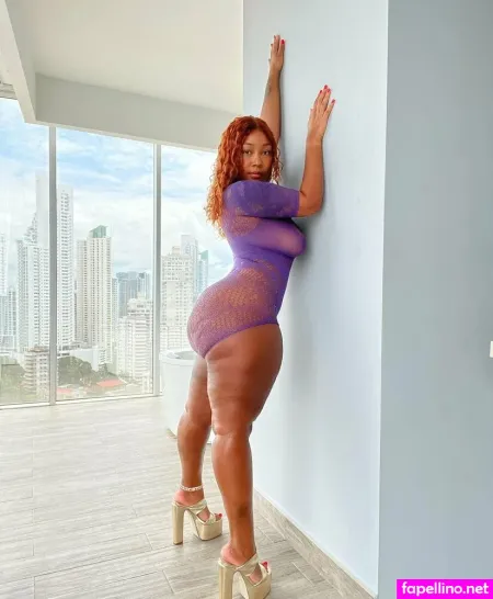 Eatmahkandyfree OnlyFans Thumbnail #f0S5oGQmJv