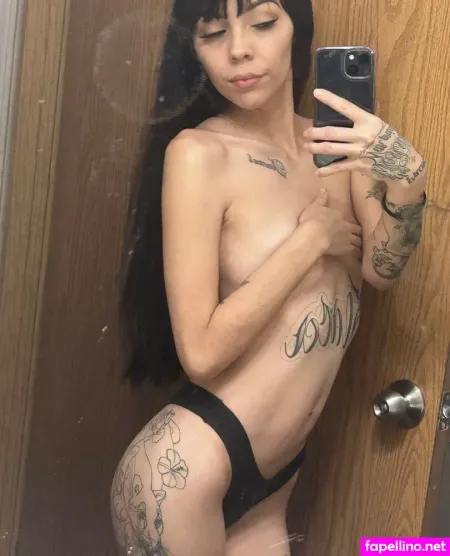 Eatmjsbombpussc OnlyFans Thumbnail #gbK0H54OA5
