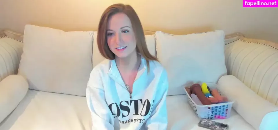 Eatmygingersnapps OnlyFans Thumbnail #iUtKbpJPMp