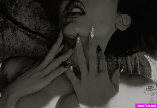 Eattheartintro OnlyFans Thumbnail #hsWjLV3GTH