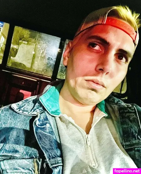 Eazey B OnlyFans Thumbnail #q8TowFBFR3