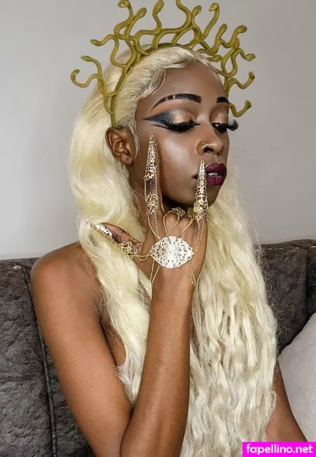 Ebo Goddessvip OnlyFans Thumbnail #SMXild9Sb6