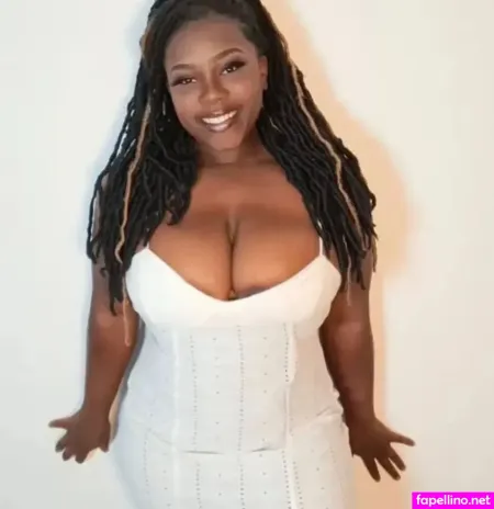 Ebony Ashley OnlyFans Thumbnail #4yKOS068Lt