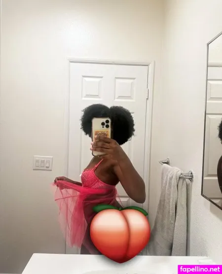 Ebony Butts OnlyFans Thumbnail #6xuiLl4Hy1