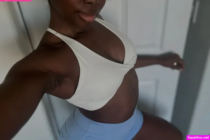 Ebony Butts OnlyFans Thumbnail #pr2IsHQ7b9