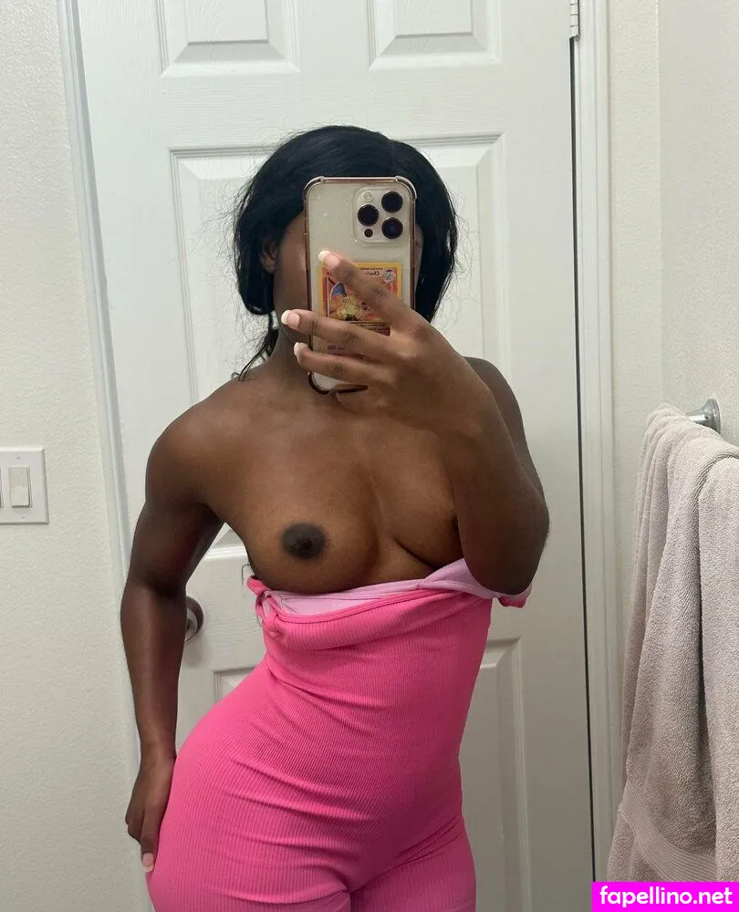 ebonybutts, realebonyb Nude Leaked OnlyFans Photo #CRPNgNKtGd