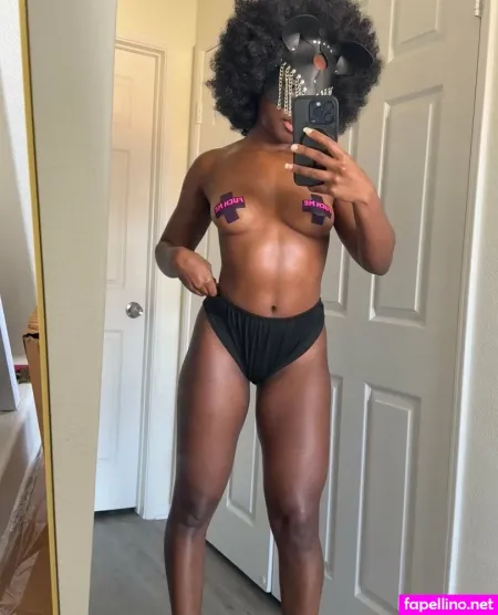 Ebonybutts OnlyFans Thumbnail #hvgP3m9hyV