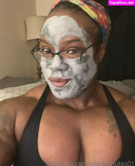 Ebonyglutes01 OnlyFans Thumbnail #3AZNYZwJ2s