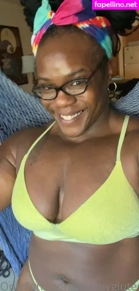 Ebonyglutes01 OnlyFans Thumbnail #CyoSPP8IwU