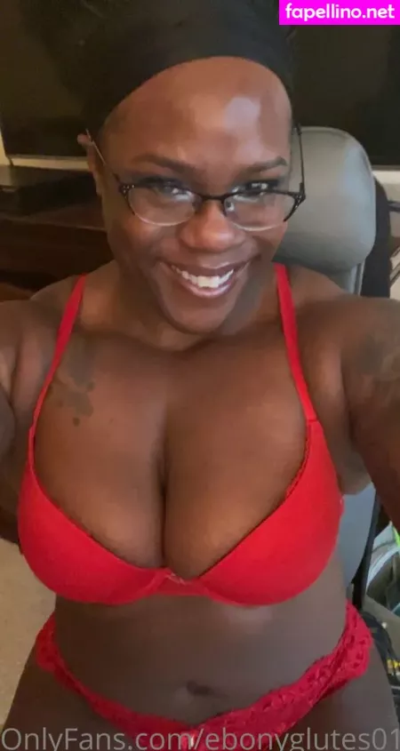 Ebonyglutes01 OnlyFans Thumbnail #FrCpNZiWLR
