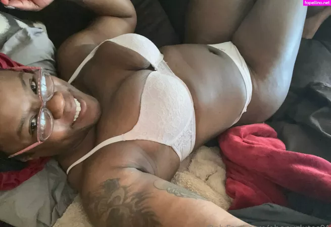 Ebonyglutes01 OnlyFans Thumbnail #JtBtLpNEMg