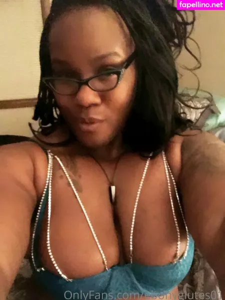 Ebonyglutes01 OnlyFans Thumbnail #rVtzVamhCH