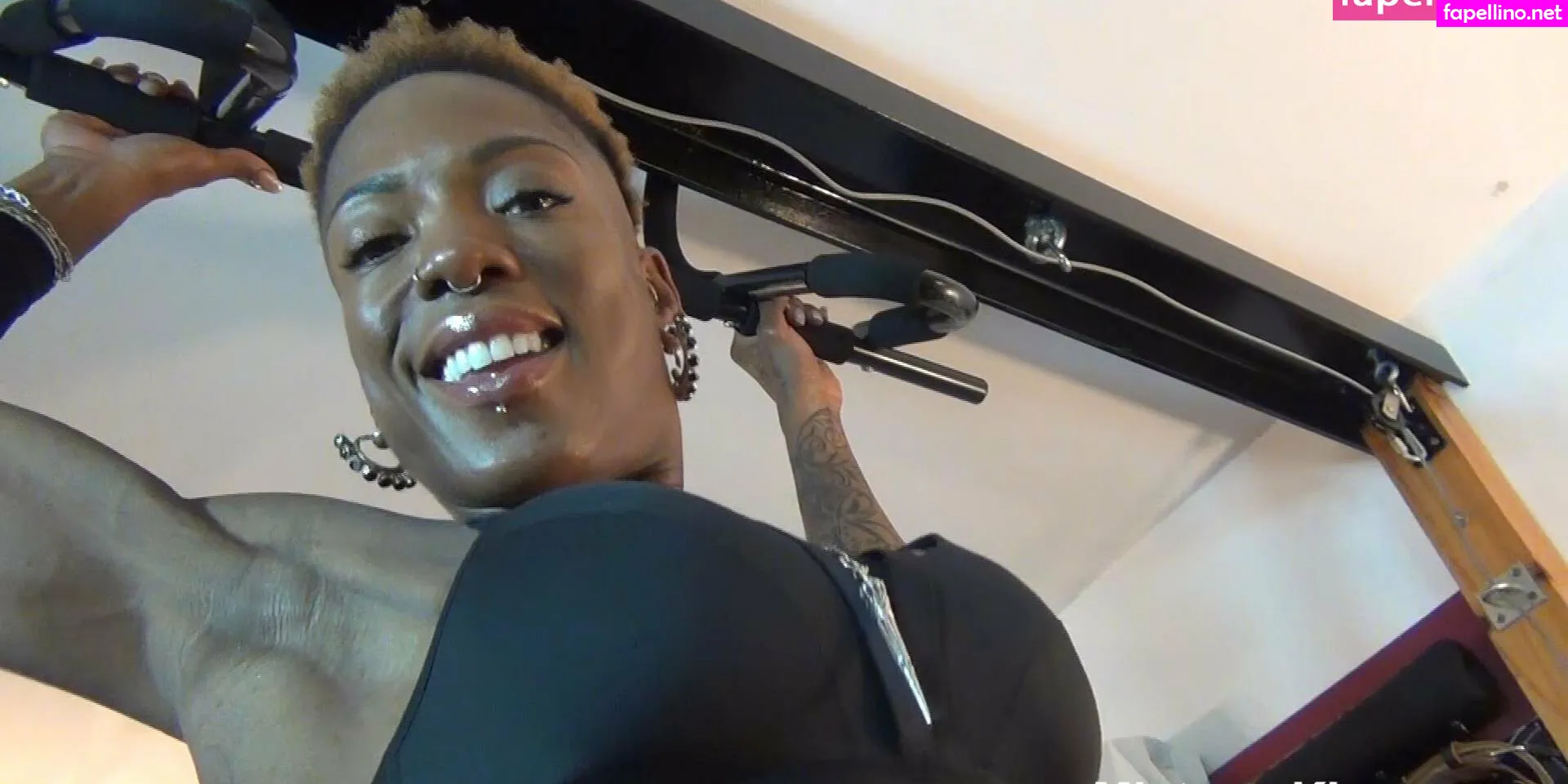 ebonykiana, kiana_black Nude Leaked OnlyFans Photo #0F1iZe2zaf