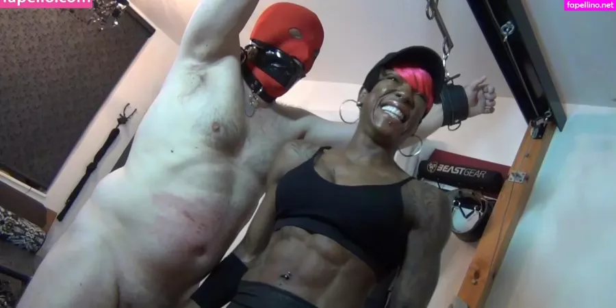 Ebonykiana OnlyFans Thumbnail #GaYjAB6ynm