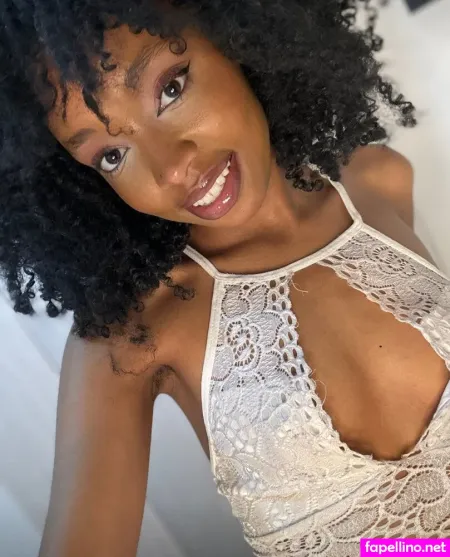 Ebonykitten OnlyFans Thumbnail #xX4pXTvBeo