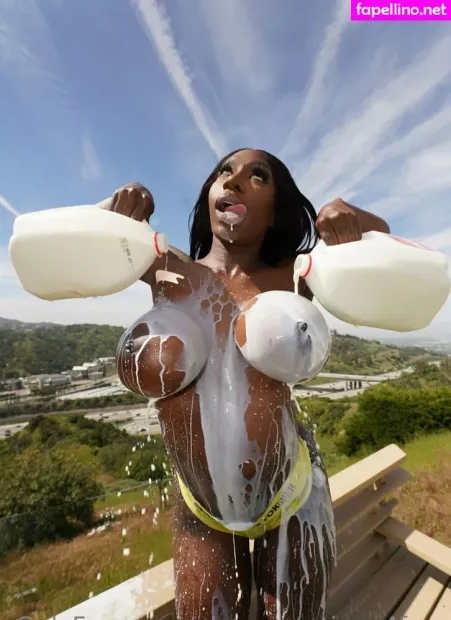 Ebonymystique4free OnlyFans Thumbnail #sWAVnHy2ix