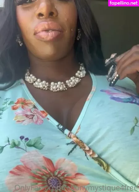 Ebonymystique4free OnlyFans Thumbnail #vRPBRJoCDr