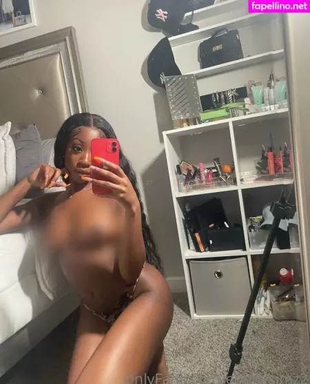 Ebonysimz2 OnlyFans Thumbnail #kyB7E0Bhxw