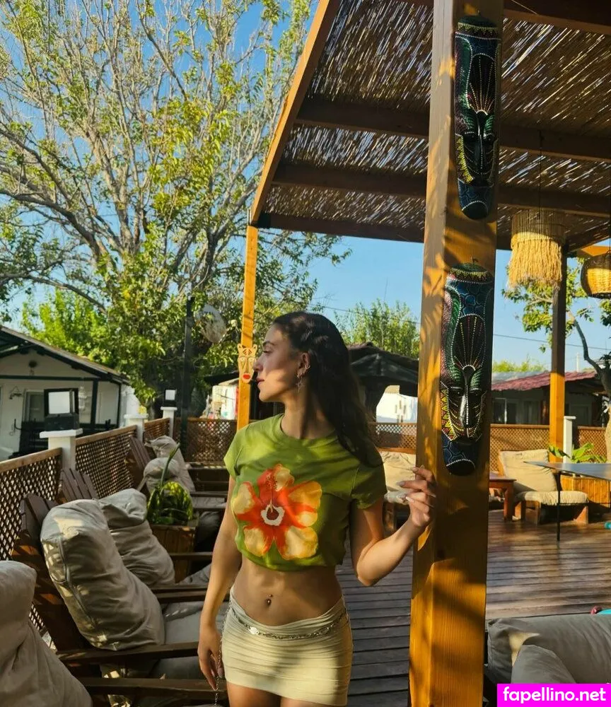 ebrukzlyr Nude Leaked OnlyFans Photo #1J8XXN2f1d